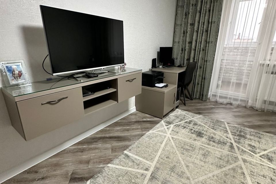Продаётся 2-комнатная квартира, 56.5 м²