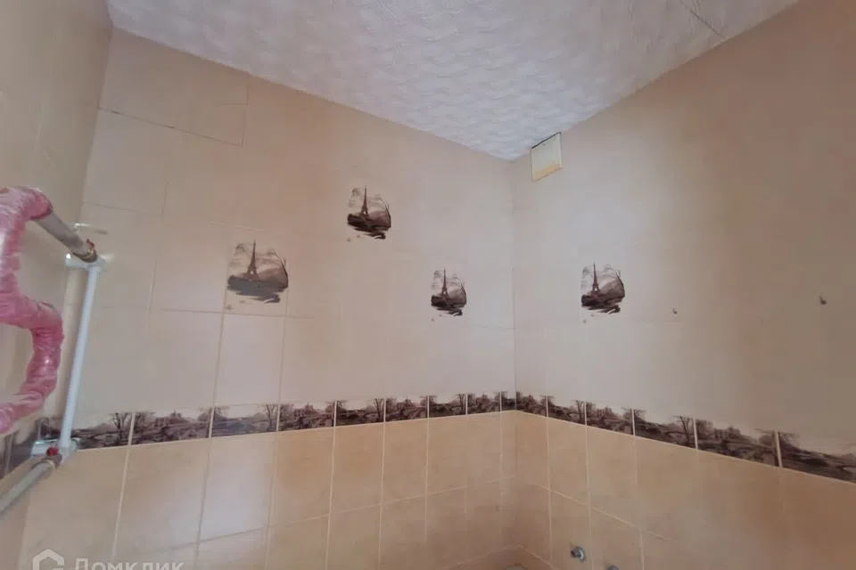 Продаётся 3-комнатная квартира, 65.4 м²