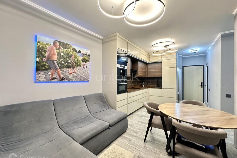 Продаётся 3-комнатная квартира, 57 м²