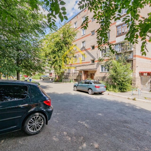 Продаётся 1-комнатная квартира, 32 м²