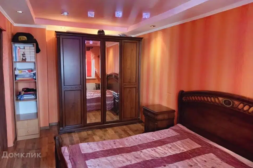 Продаётся 2-комнатная квартира, 56.3 м²