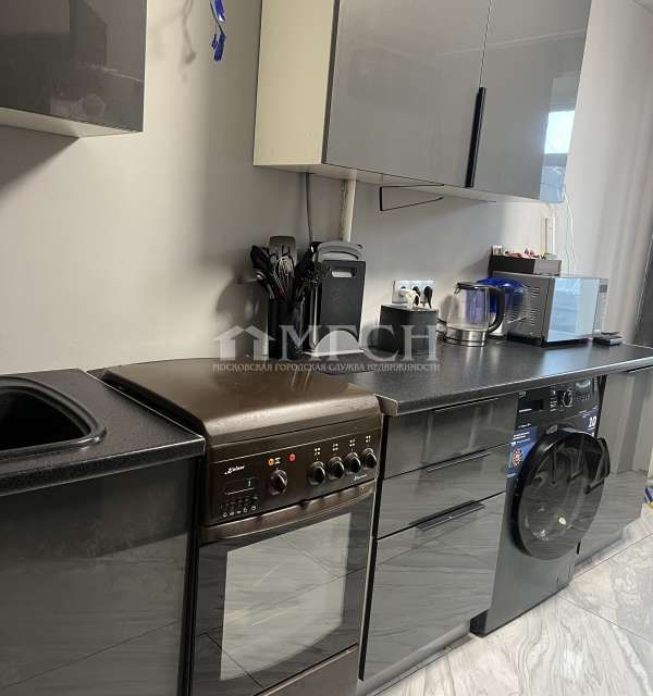 Продаётся 1-комнатная квартира, 35.3 м²