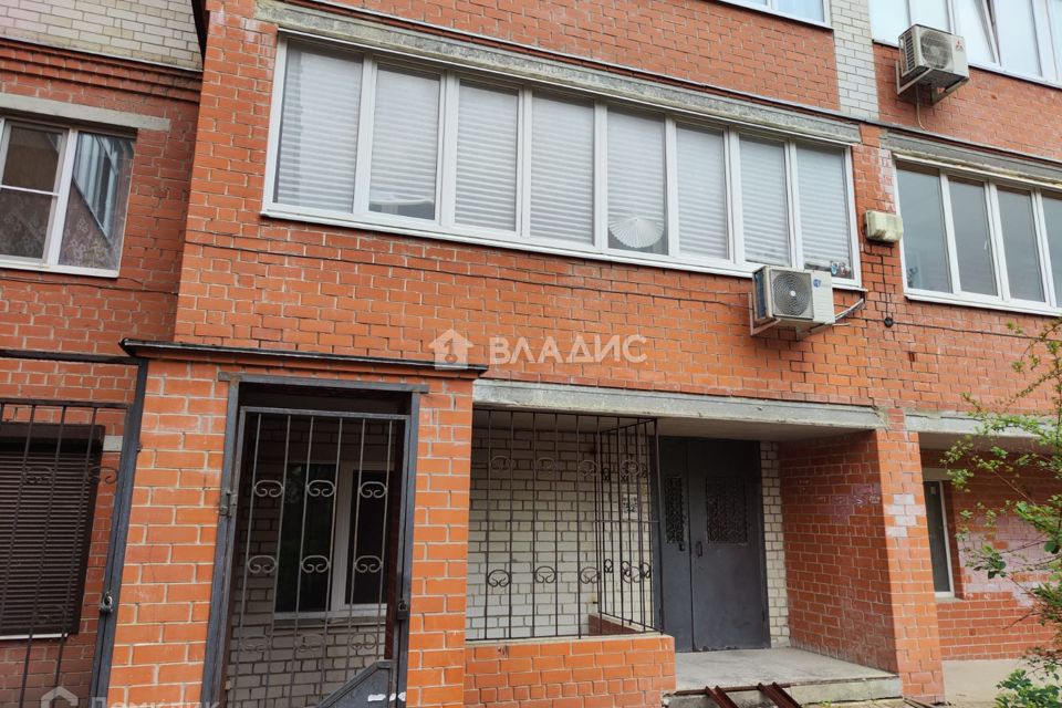 Продаётся 1-комнатная квартира, 38.3 м²