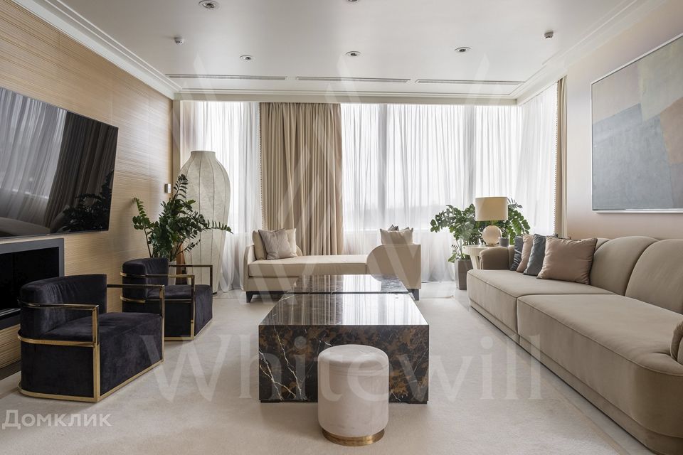 Продаётся 5-комнатная квартира, 226.9 м²