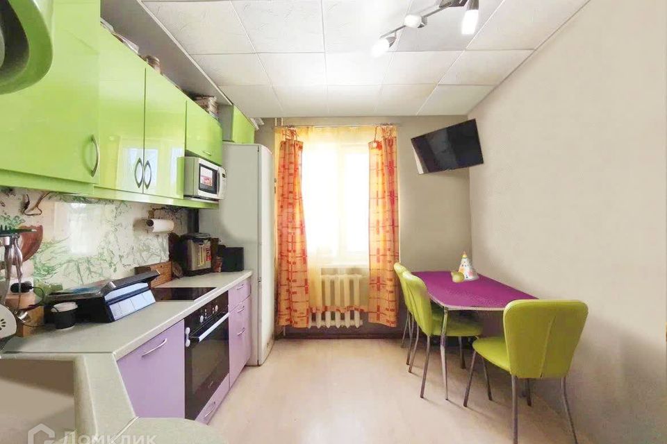 Продаётся 2-комнатная квартира, 56.3 м²