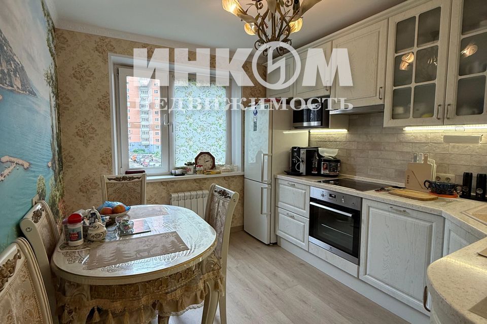 Продаётся 3-комнатная квартира, 87.1 м²