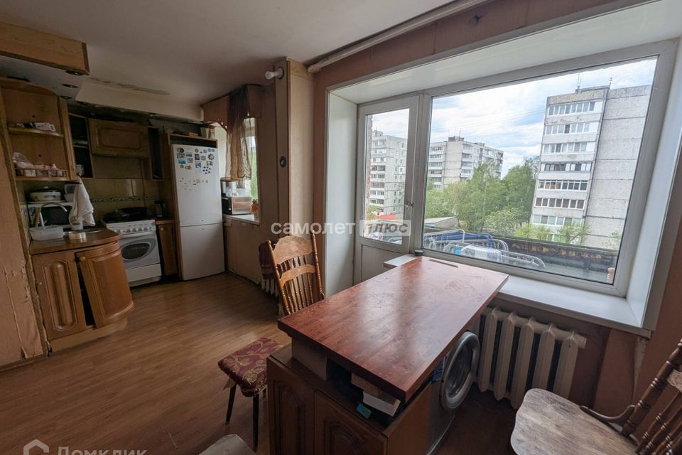 Продаётся 3-комнатная квартира, 62.3 м²