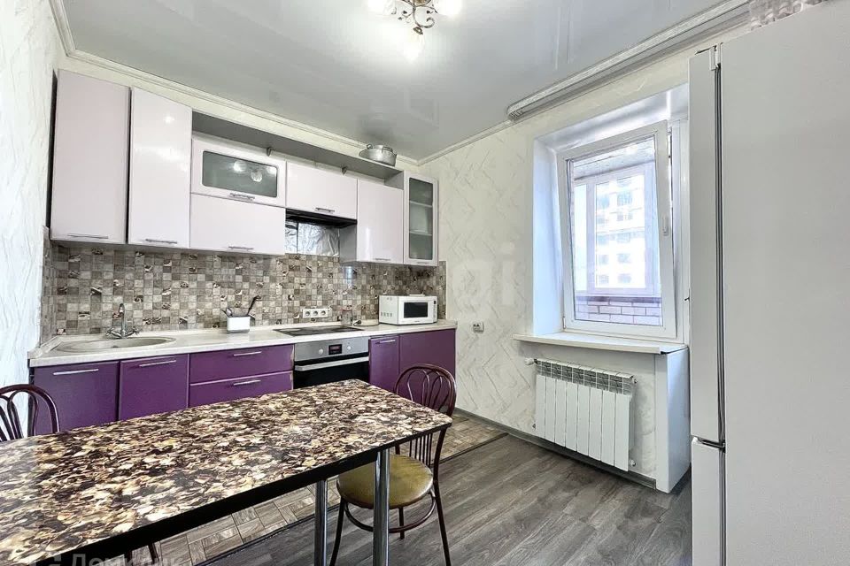 Продаётся 2-комнатная квартира, 63.3 м²