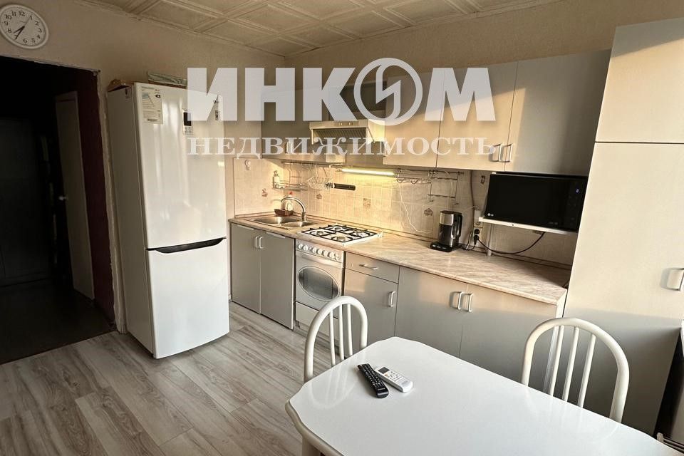 Сдаётся 2-комнатная квартира, 55 м²