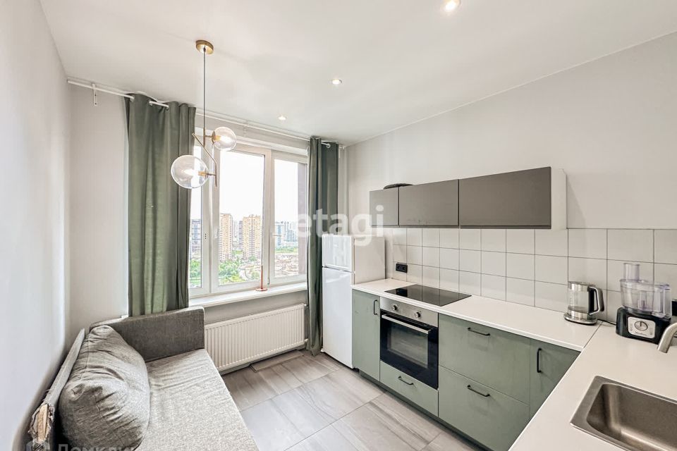 Продаётся 1-комнатная квартира, 37.1 м²