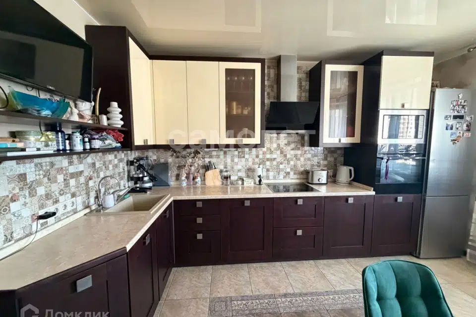 Продаётся 3-комнатная квартира, 76.4 м²