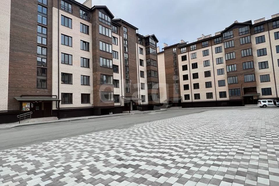 Продаётся 2-комнатная квартира, 62 м²