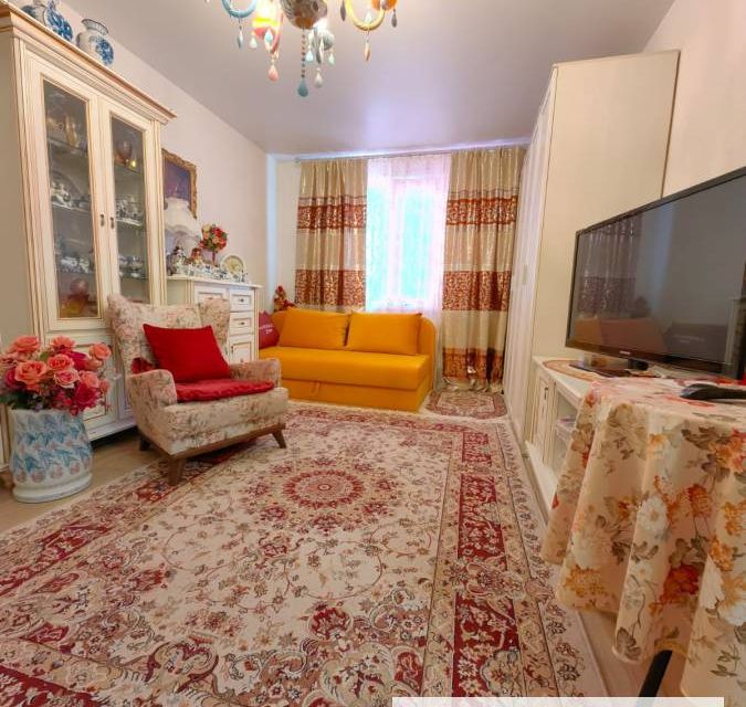 Продаётся 1-комнатная квартира, 38 м²