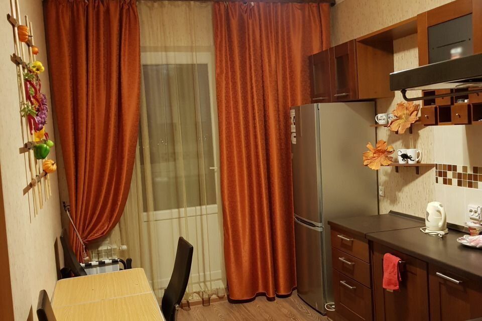 Сдаётся 1-комнатная квартира, 40 м²
