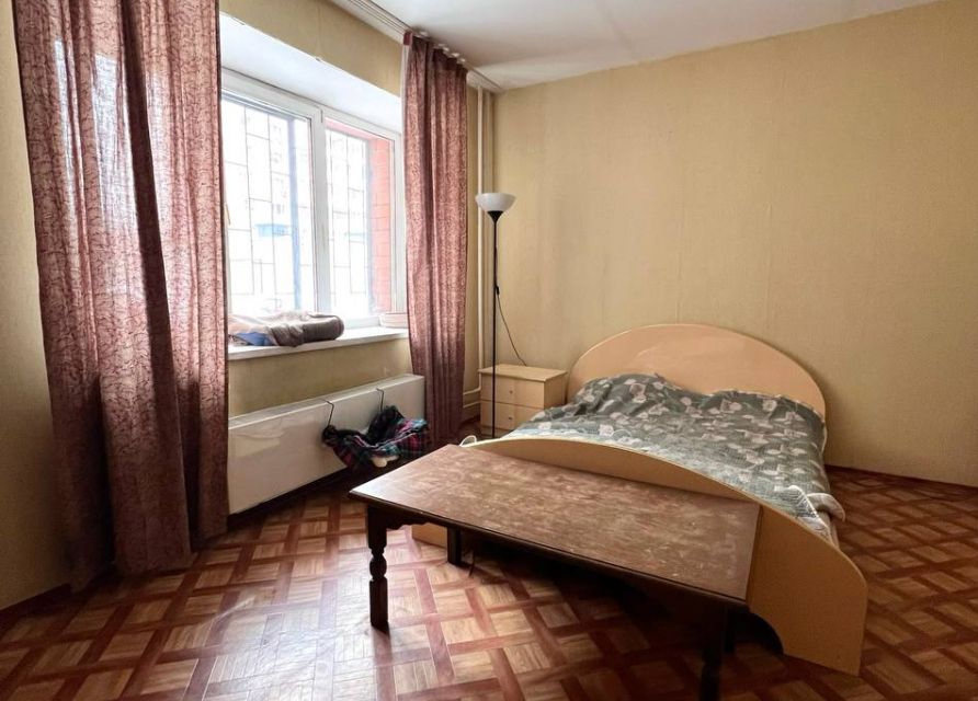 Продаётся 2-комнатная квартира, 76.7 м²