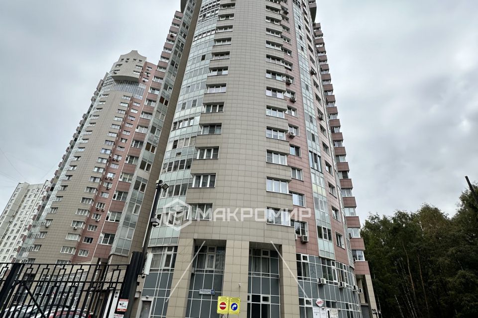 Сдаётся 1-комнатная квартира, 50 м²