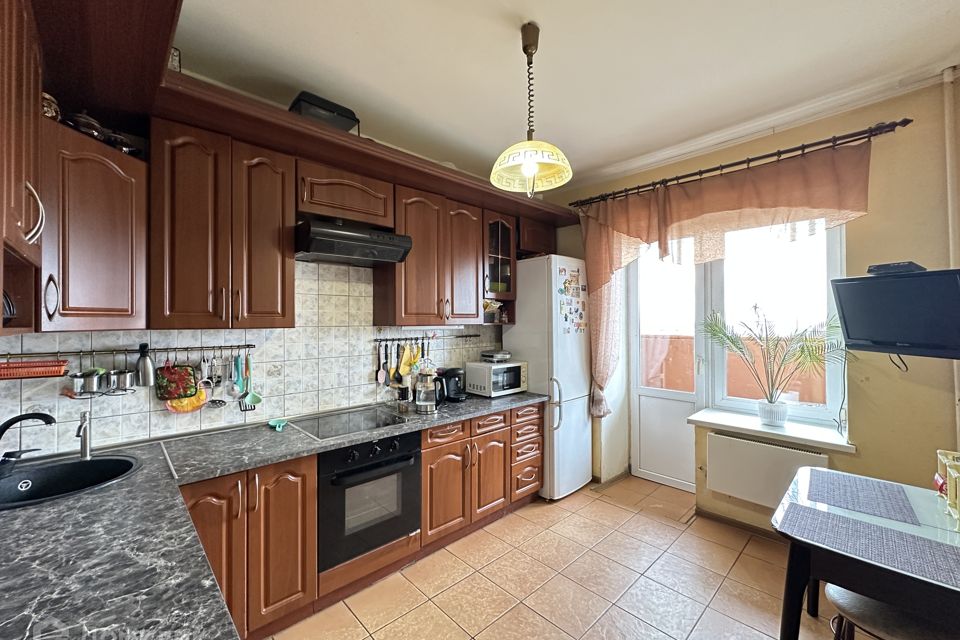 Продаётся 2-комнатная квартира, 75 м²