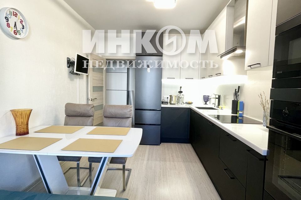 Продаётся 2-комнатная квартира, 58.5 м²