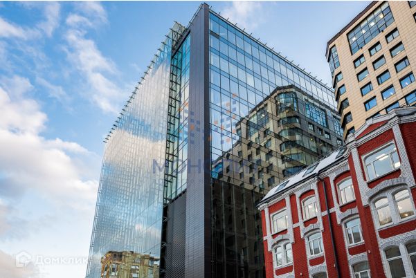 Продаётся 2-комнатная квартира, 79 м²