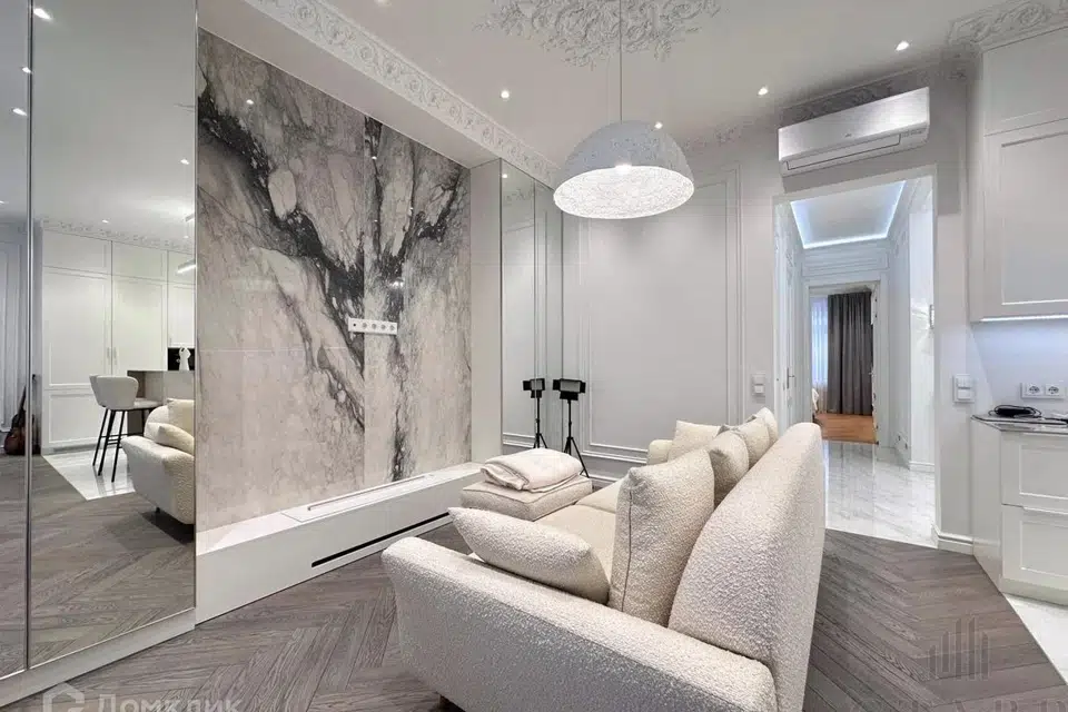 Продаётся 2-комнатная квартира, 61.7 м²