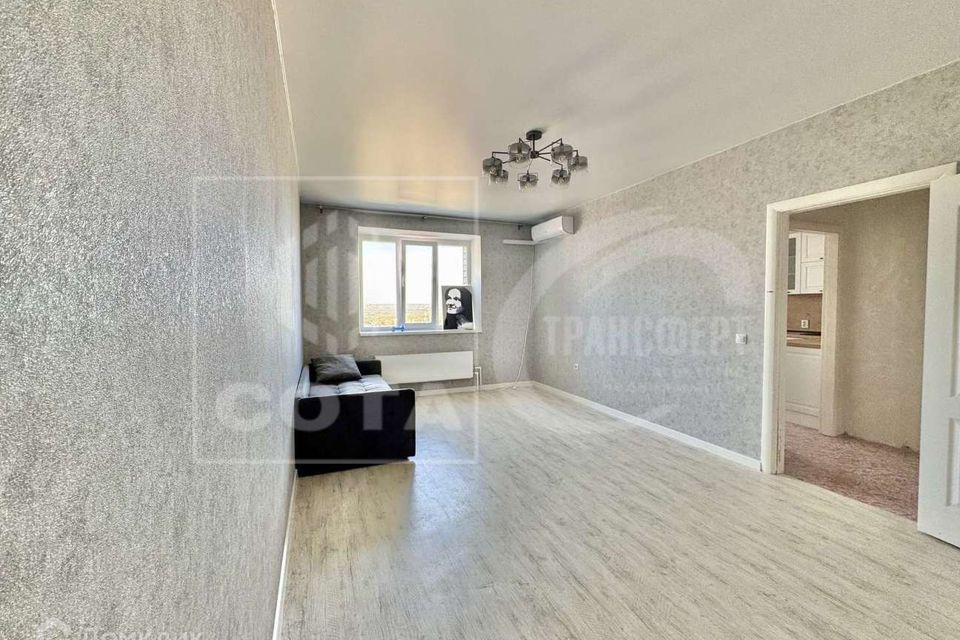 Продаётся 1-комнатная квартира, 42.6 м²