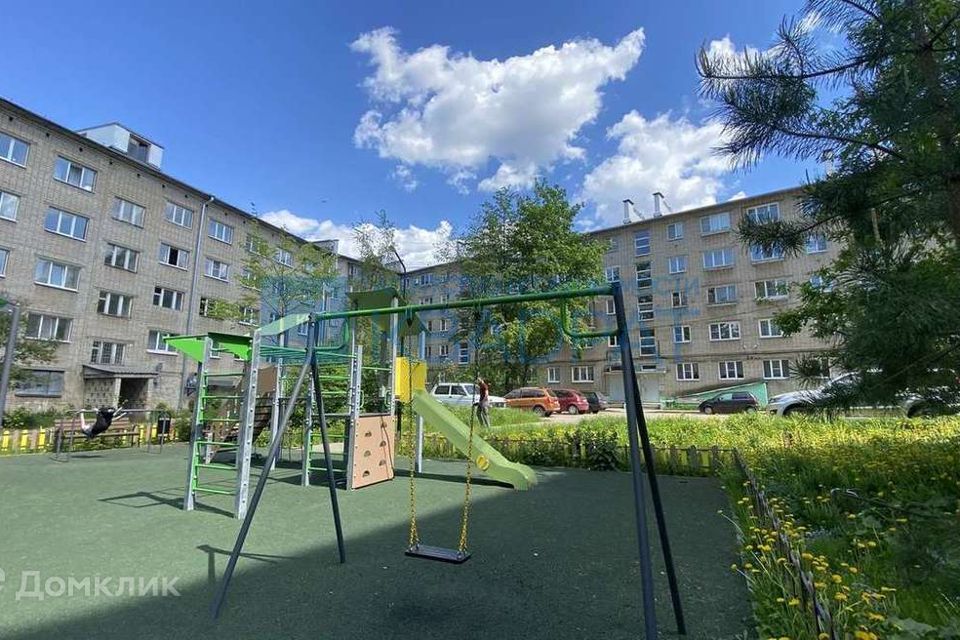 Продаётся 3-комнатная квартира, 55.9 м²