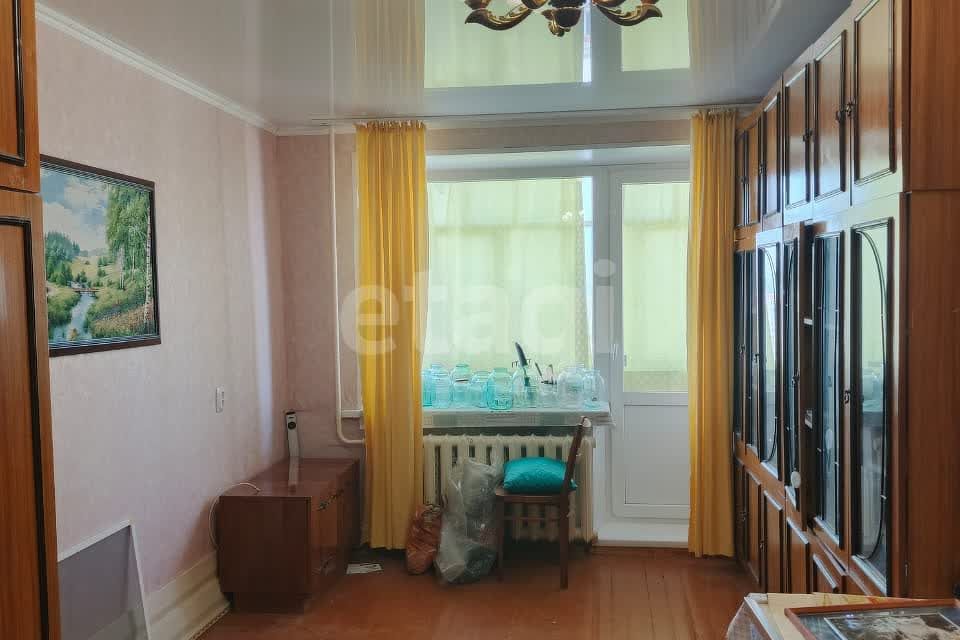 Продаётся 1-комнатная квартира, 32 м²