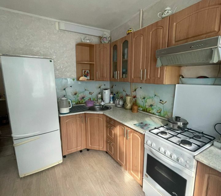 Продаётся 3-комнатная квартира, 62.3 м²