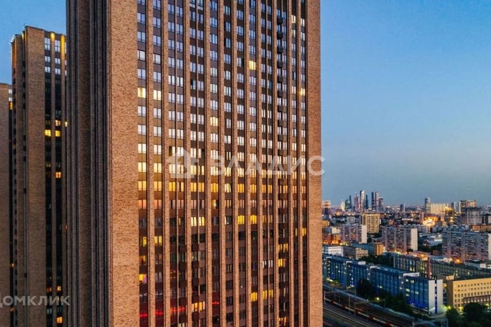 Продаётся 2-комнатная квартира, 65 м²