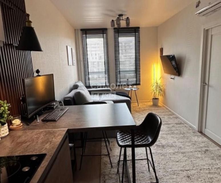 Продаётся 1-комнатная квартира, 38 м²