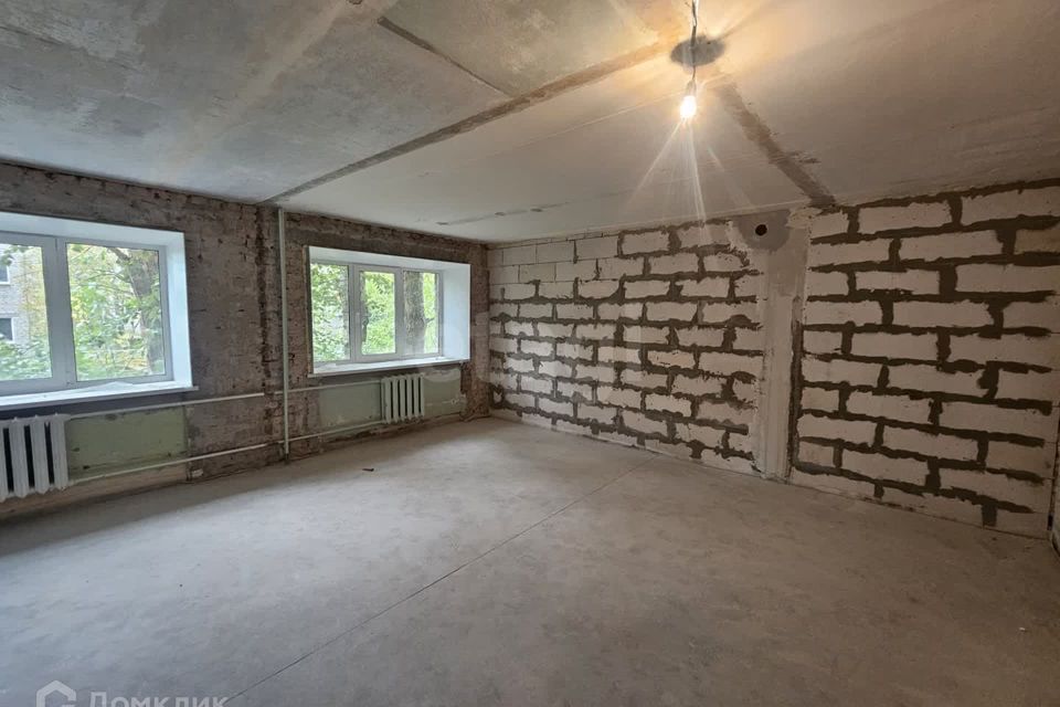 Продаётся 1-комнатная квартира, 35.8 м²