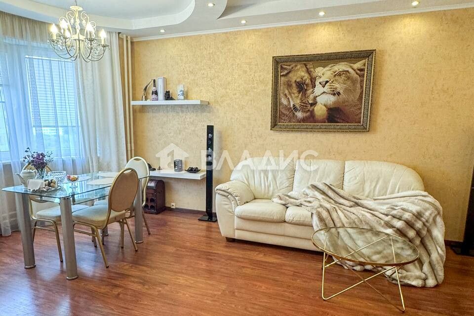 Продаётся 2-комнатная квартира, 58.5 м²