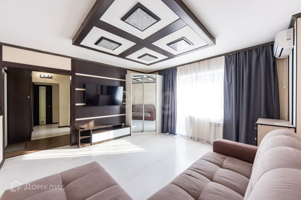 Сдаётся 2-комнатная квартира, 51.8 м²
