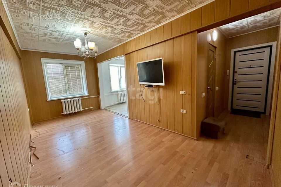 Продаётся 3-комнатная квартира, 61.5 м²