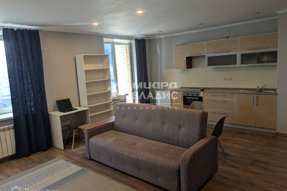 Сдаётся 1-комнатная квартира, 43 м²