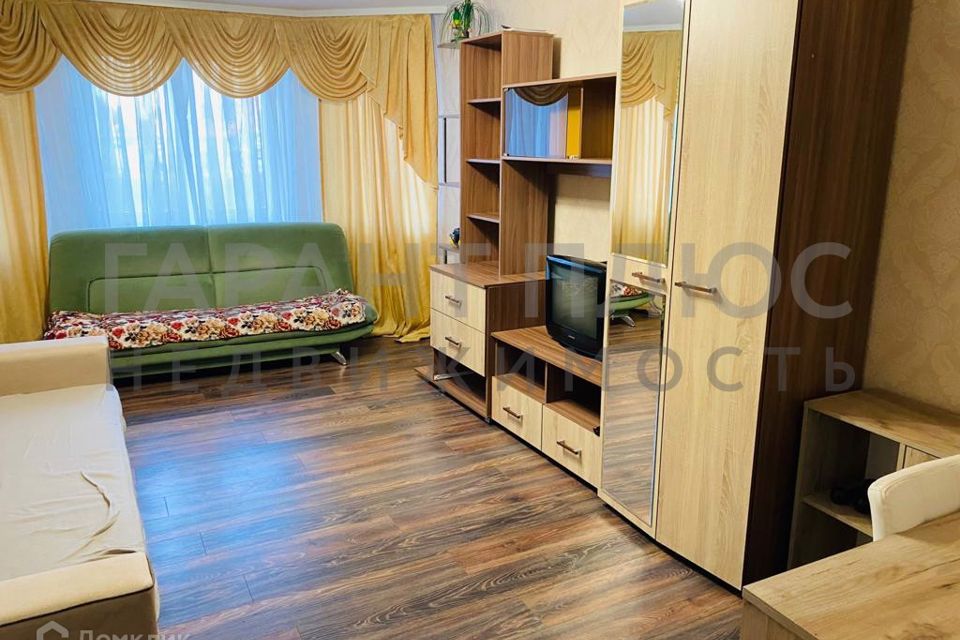 Сдаётся 2-комнатная квартира, 60 м²
