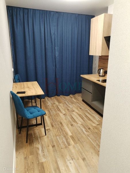 Сдаётся 1-комнатная квартира, 42 м²