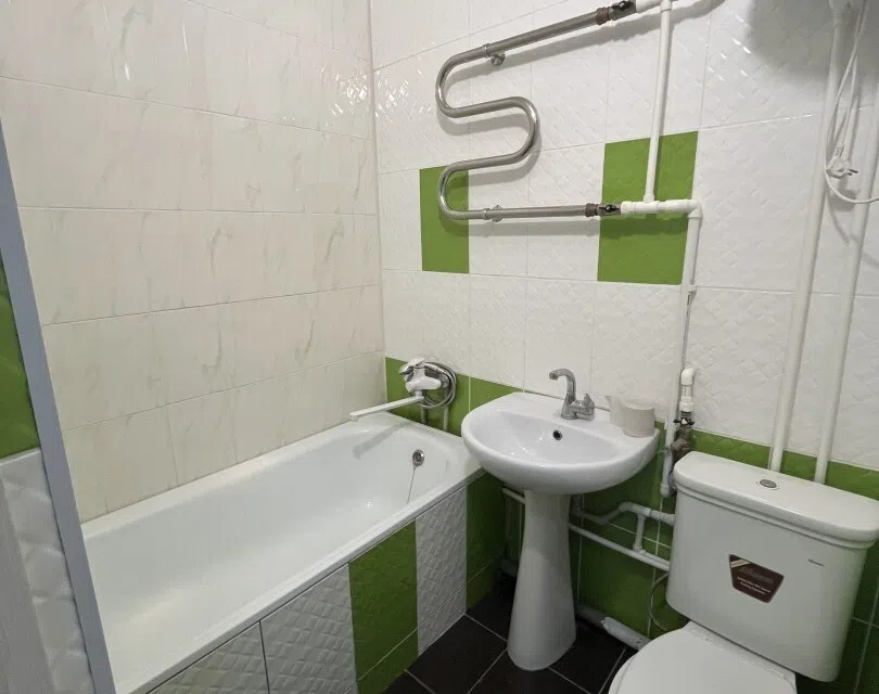 Продаётся 2-комнатная квартира, 41.9 м²