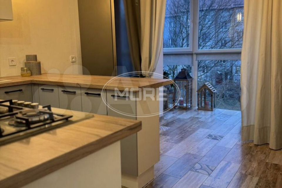 Продаётся 1-комнатная квартира, 38.8 м²