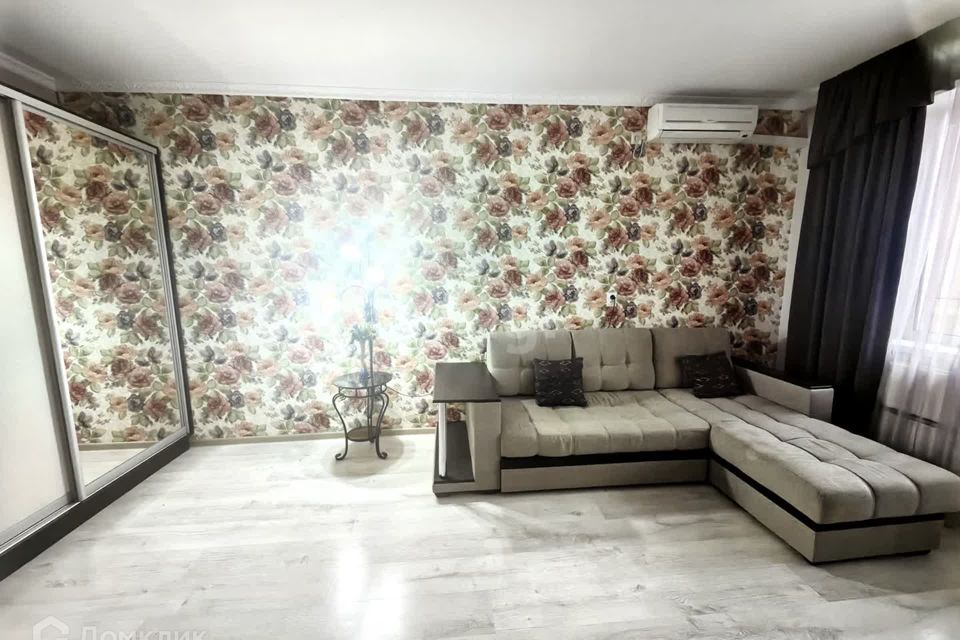 Продаётся 1-комнатная квартира, 37 м²