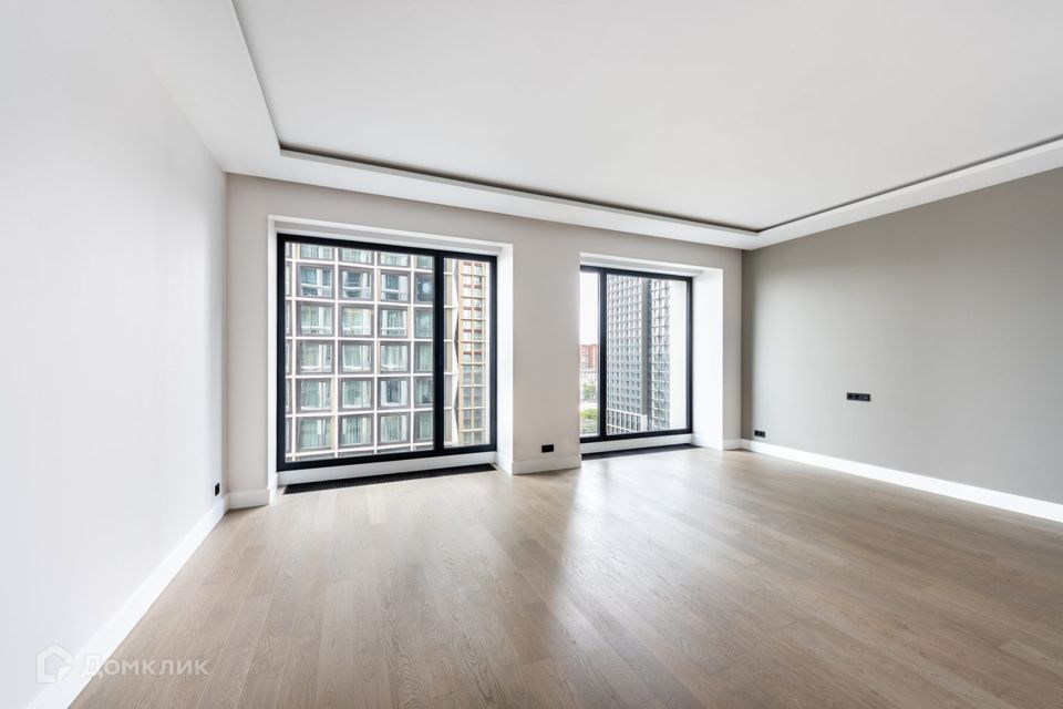 Продаётся 4-комнатная квартира, 115 м²