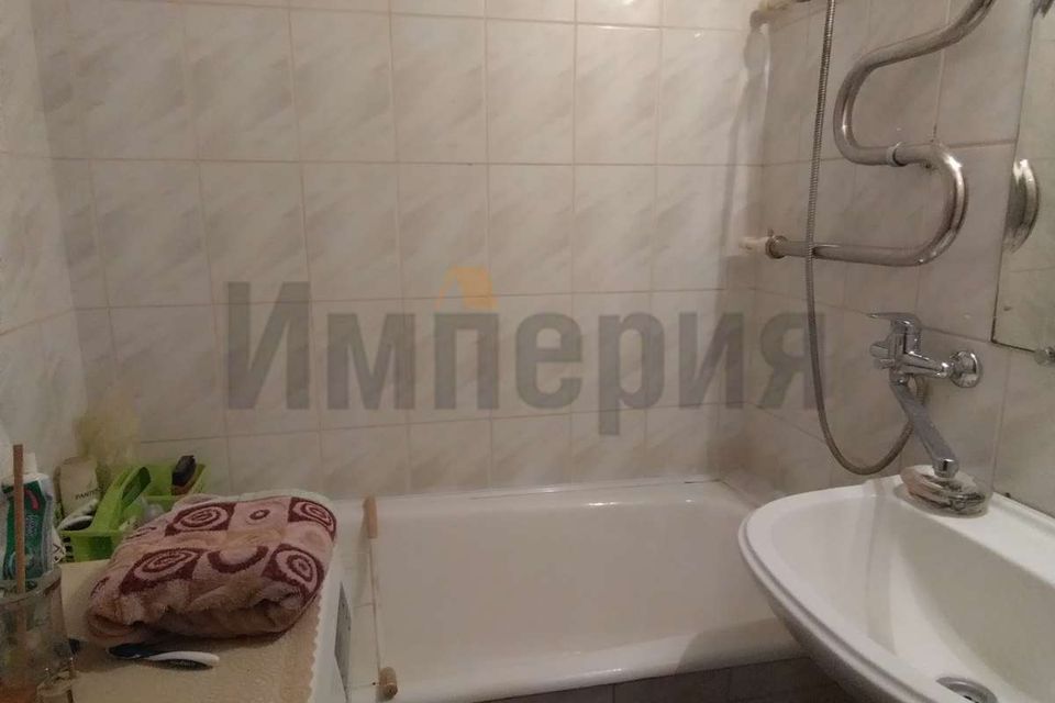 Продаётся 3-комнатная квартира, 56 м²