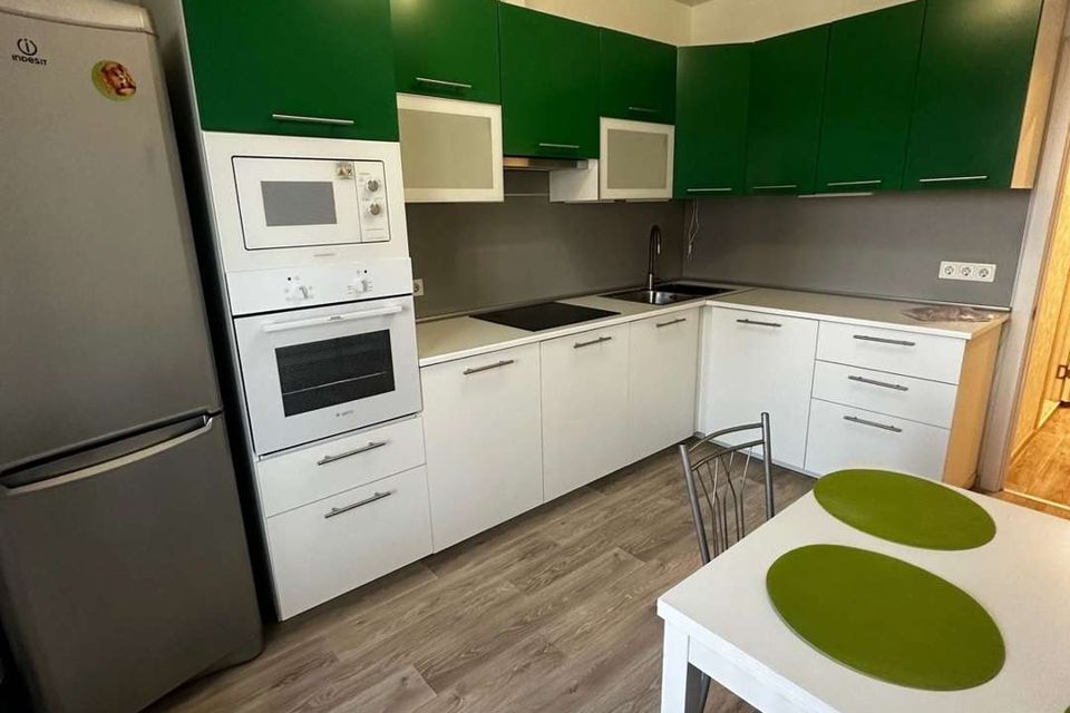 Сдаётся 1-комнатная квартира, 42.8 м²