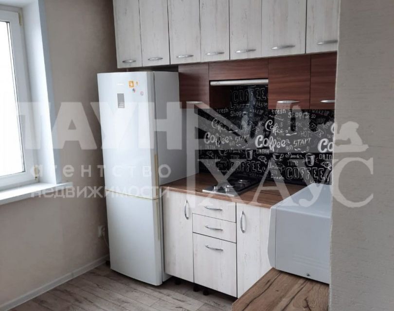 Сдаётся 1-комнатная квартира, 38 м²