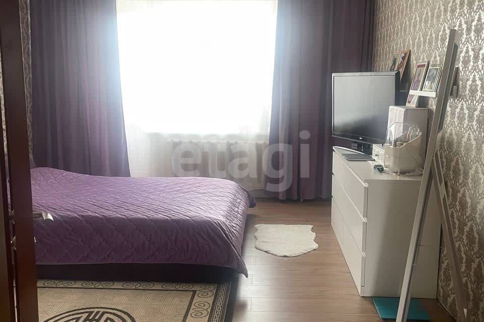 Продаётся 3-комнатная квартира, 83 м²
