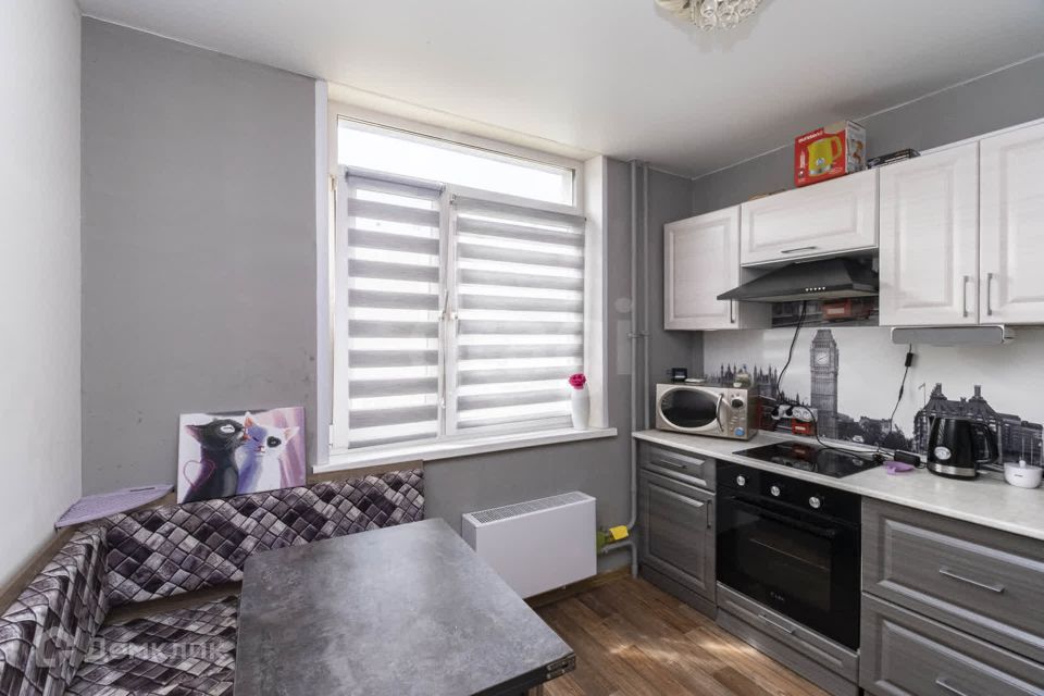 Продаётся 2-комнатная квартира, 59.6 м²
