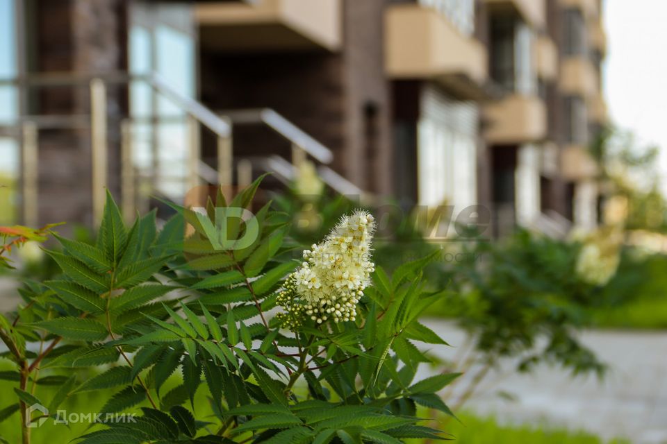 Продаётся 3-комнатная квартира, 130.8 м²