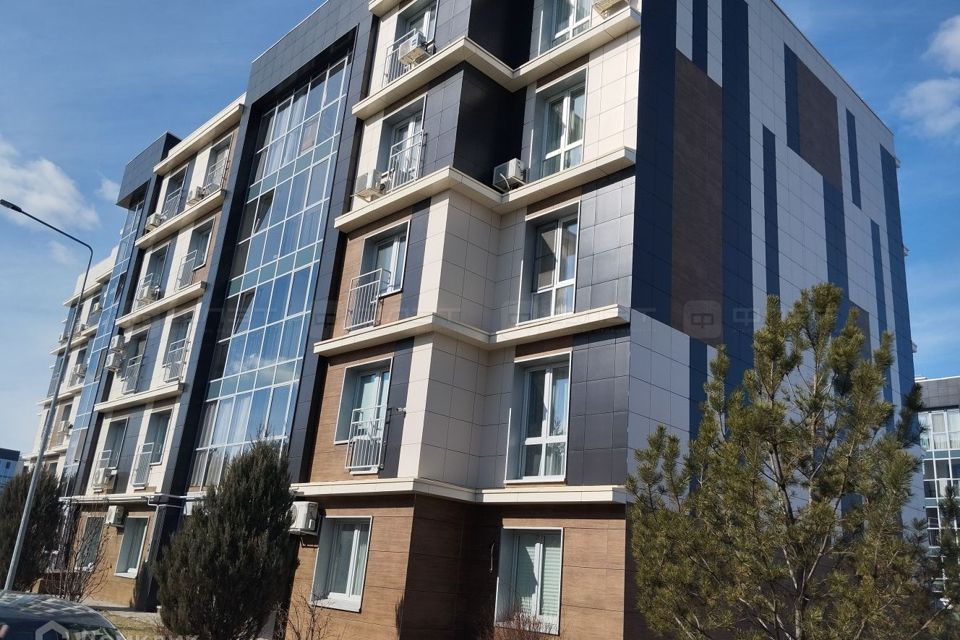 Продаётся 3-комнатная квартира, 88.3 м²