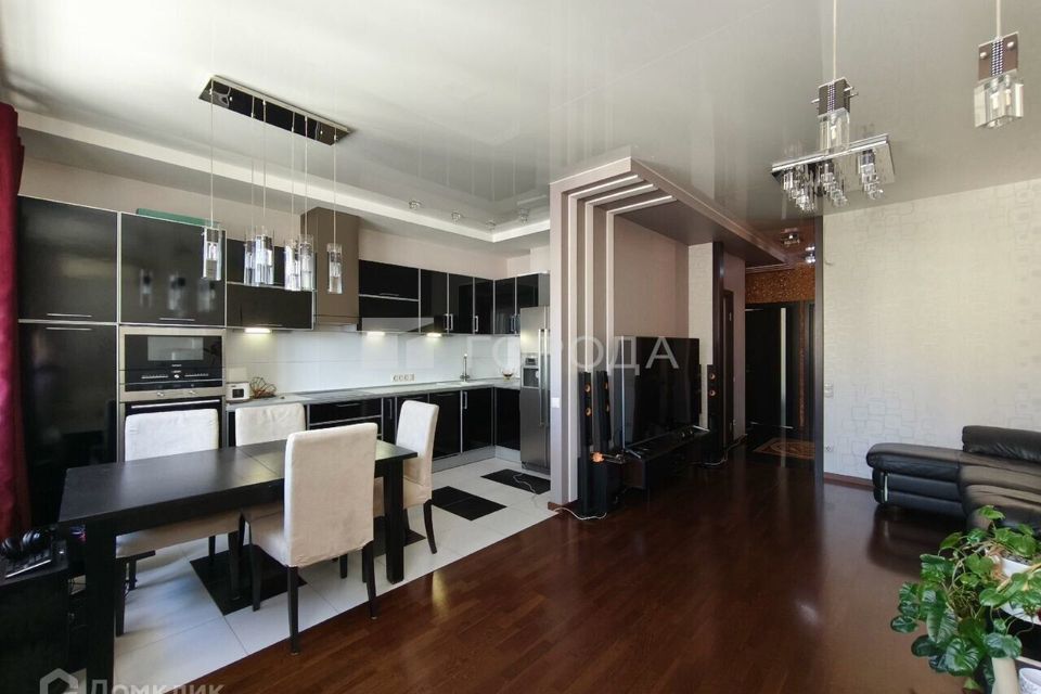 Продаётся 3-комнатная квартира, 83 м²