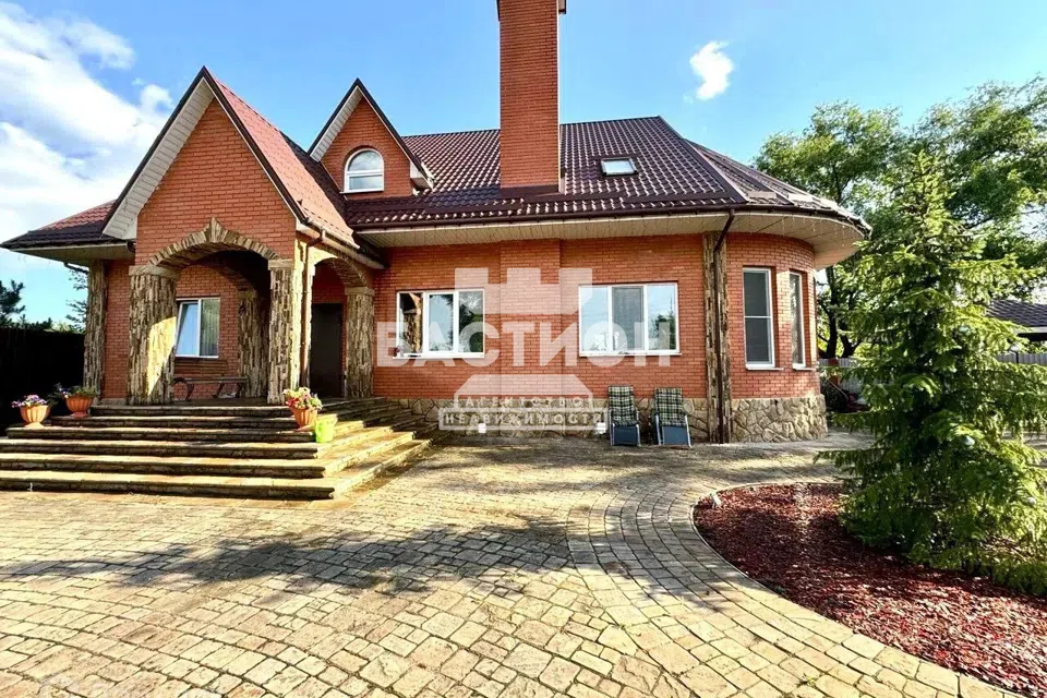 Продаётся таунхаус, 2-эт., 367 м²